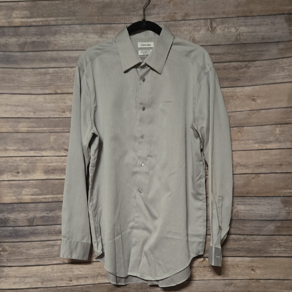 Calvin Klein Men's Light Gray Dress Shirt